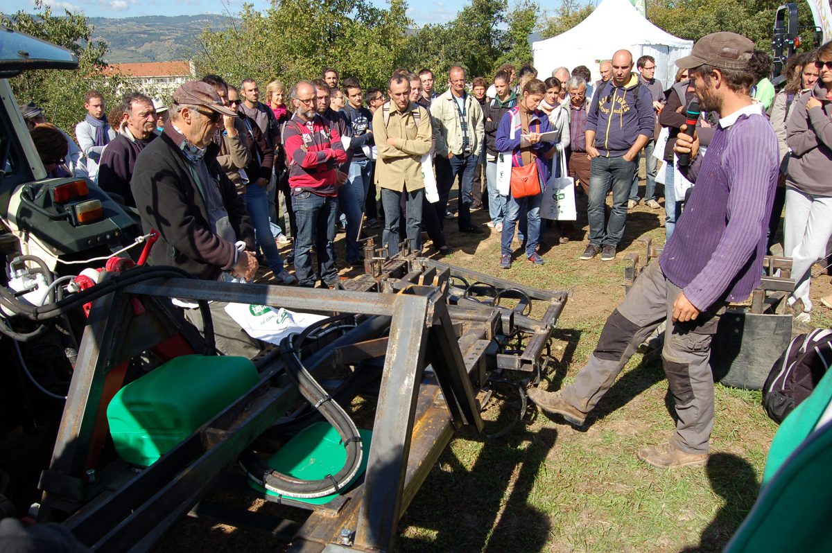 Making, adapting, sharing: fabricating open-source agricultural tools